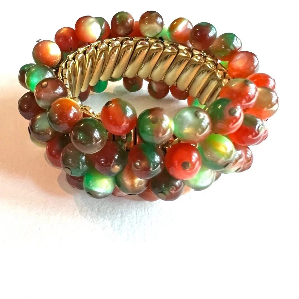 Vintage Cha Cha Bracelet Two Tone Moon Glow Stretchy Beaded Cuff Retro Jewelry